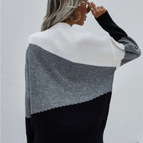 Tri-Tone Sweater in Cream, Gray, and Black - Picture 6 of 7